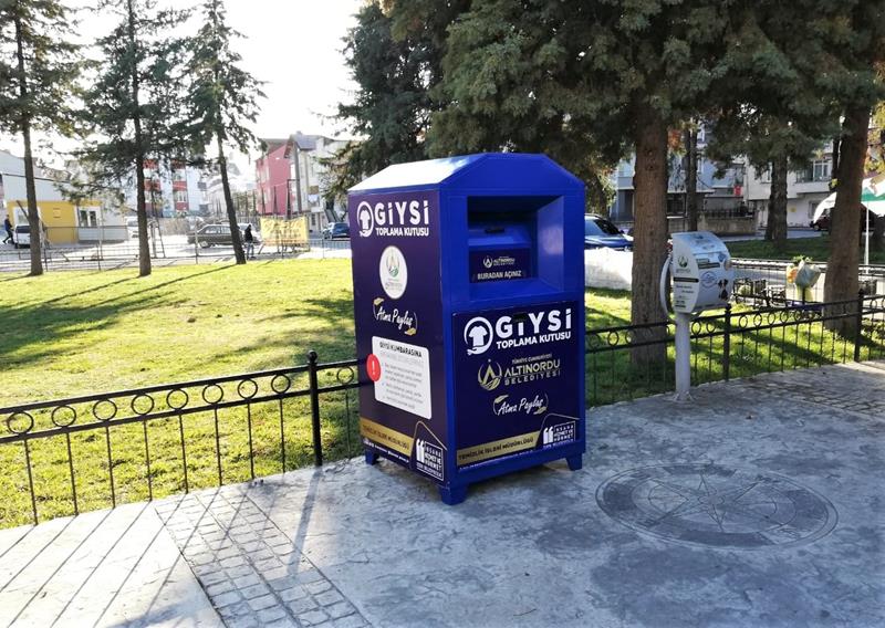 Altınordu'da giyilmeyen elbiseler giysi kutusuna