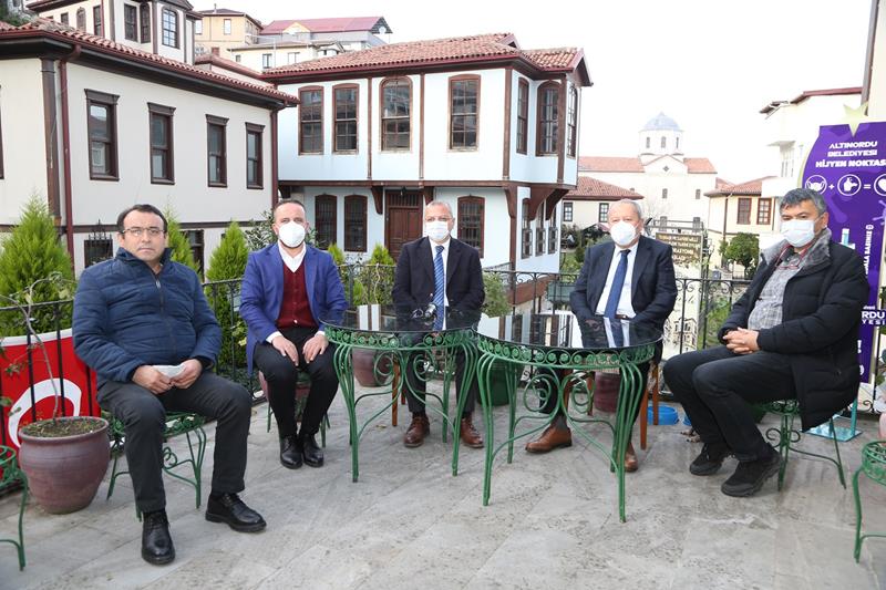 Ordu Büyükşehir’den gazetecilere anlamlı ziyaret
