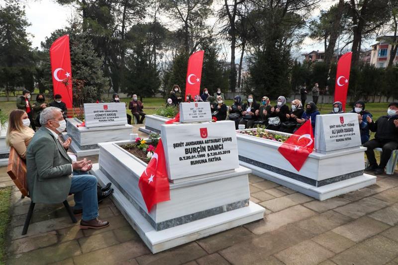 Vali Sonel, “18 Mart’ı Anlatmaya Kelimeler Kifayetsiz Kalır’