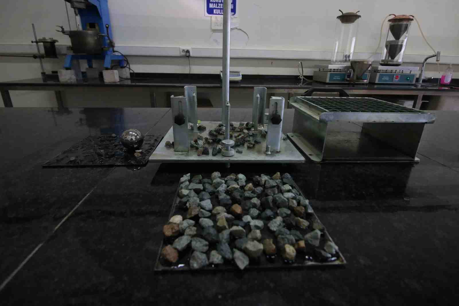 Büyükşehir laboratuvarı herkese açık