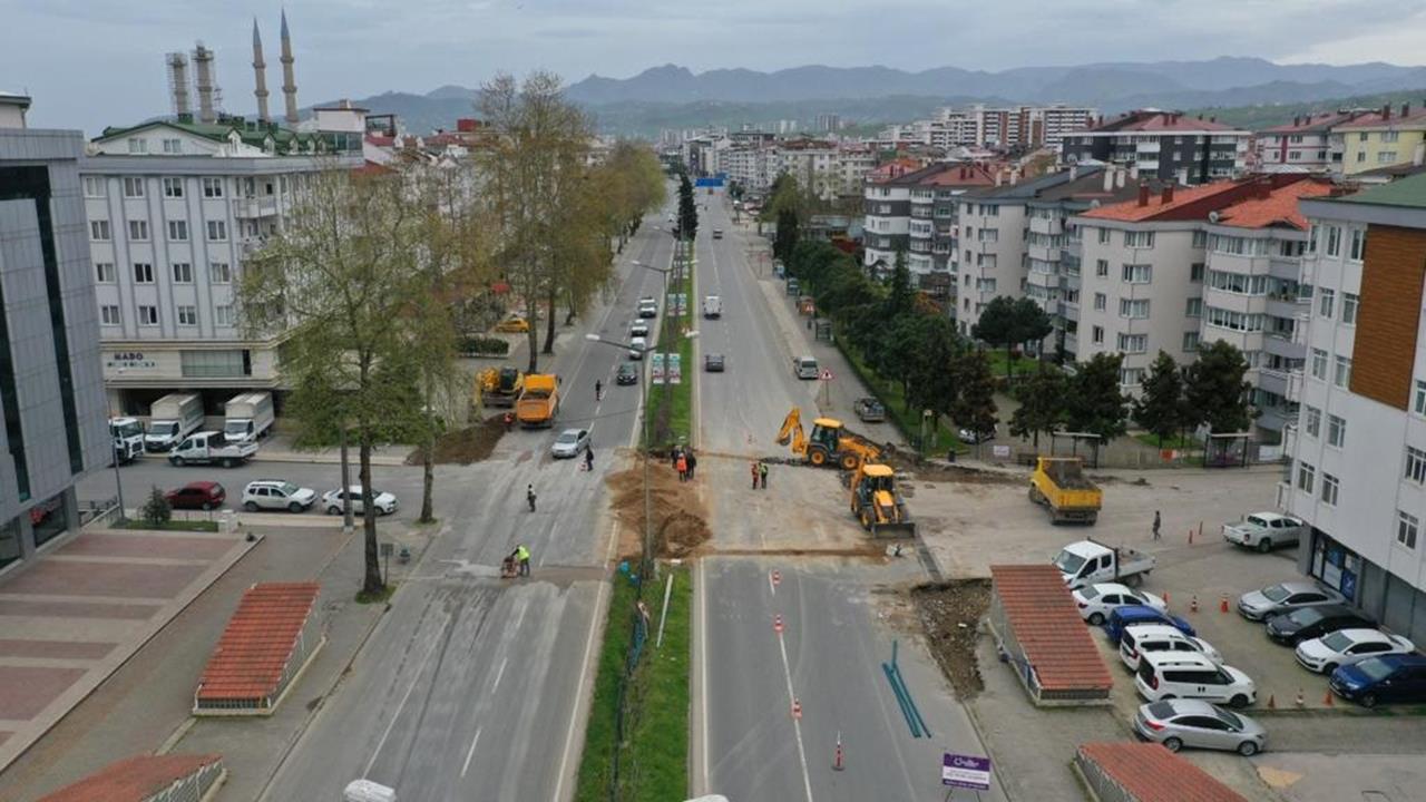 Altınordu’da trafik rahatlıyor
