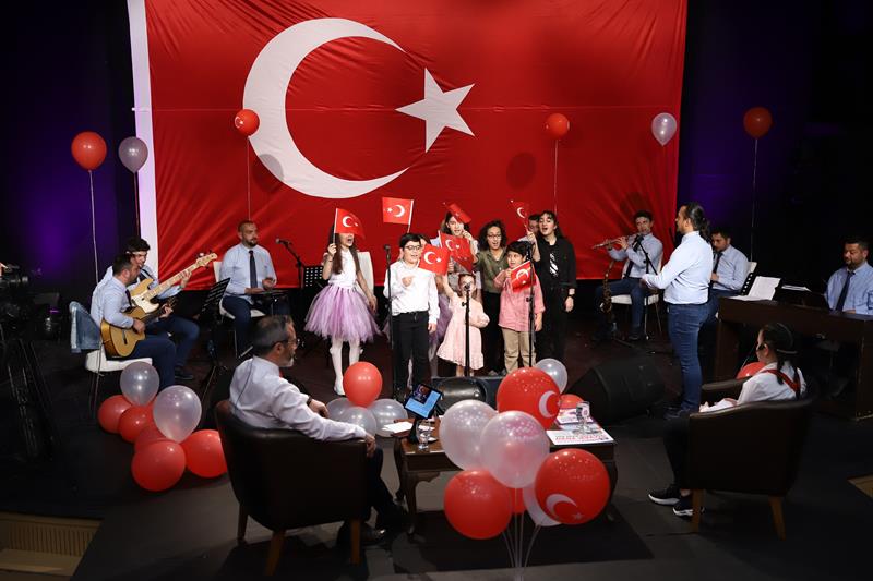 “23 Nisan Özel Programı” bayramı evlere taşıdı