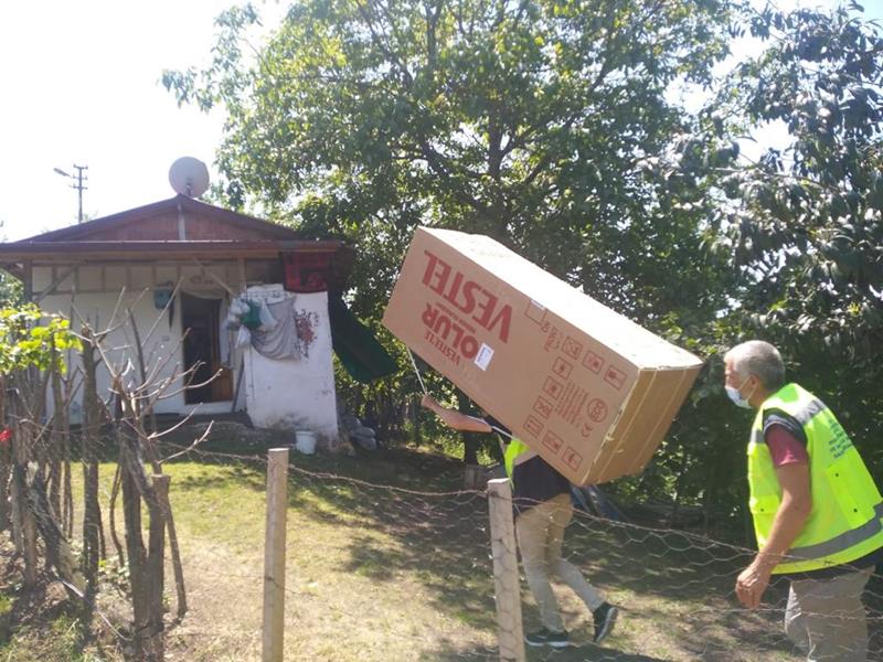ihtiyaç sahibi ailelerin yüzü büyükşehirle gülüyor