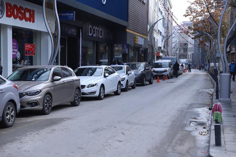 Cadde otoparkları ücretsiz oluyor