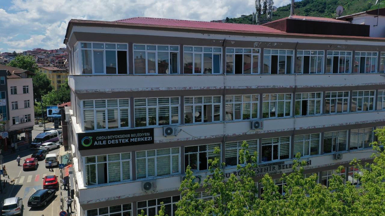 Aile Destek Merkezi danışanlarını ağırlamaya başladı