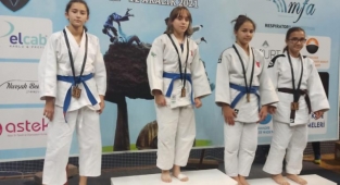 Büyükşehir’in Judocuları turnuvadan 10 madalya ile döndü