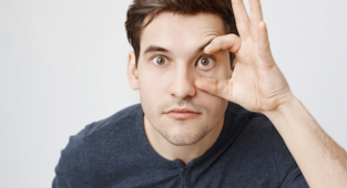 Gözünüzle ilgili yaşadığınız problemleri nasıl anlarsınız?