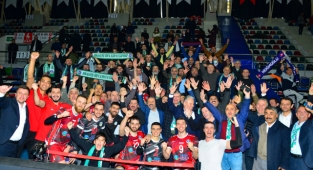 Akkuş Belediyespor Efeler Ligi için son virajda