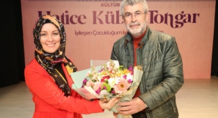 Hatice Kübra Tongar, ordulularla buluştu