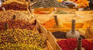 Açıkta satılan baharatlara dikkat!
