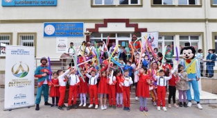 Altınordu'da 23 Nisan coşkusu başladı