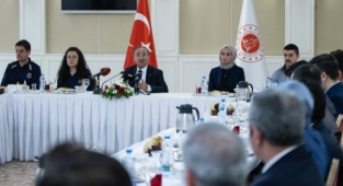 Bakan Bozdağ: Oyunları bozmaya ve hesap sormaya devam edeceğiz