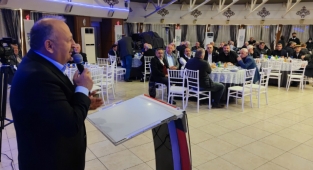 Başkan tavlı muhtarlar ile iftarda buluştu