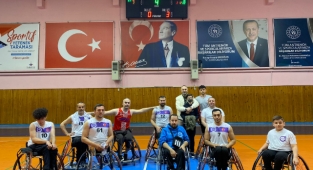 Engelsizler Ordusundan farklı galibiyet