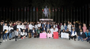 GAÜN'de davullu zurnalı turizm haftası kutlandı