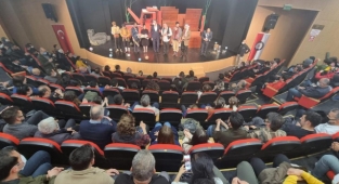 Polis Teşkilatına tiyatro keyfi