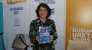 Kitap fuarı dünyaca ünlü kalp cerrahı Gürsoy’u ağırladı