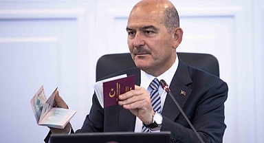 Yeni pasaportlar ve sürücü belgeleri görücüye çıkartıldı