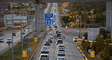 Bayram sonrası dönüş hareketliliği başladı