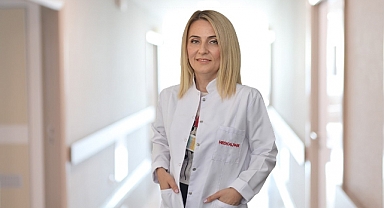 Yaz güneşte çok kolmak sarı nokta hastalığına davetiye çıkartıyor