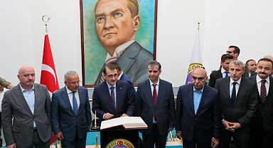 Enerji Bakanı Dönmez: Ordu açıklarında doğalgaz arayacağız