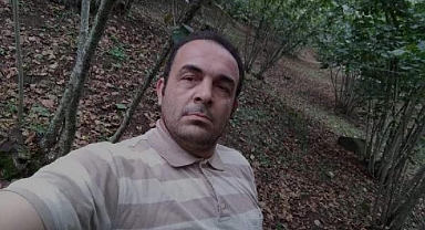 Traktörün devrilmesi sonucu baba hayatını kaybetti, oğlu yaralandı