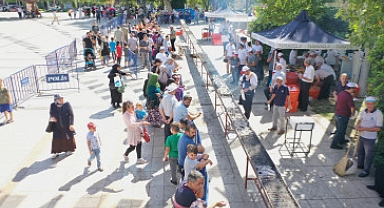 Denizi olmayan il Kahramanmaraş 3.Geleneksel Balık Festivali düzenledi