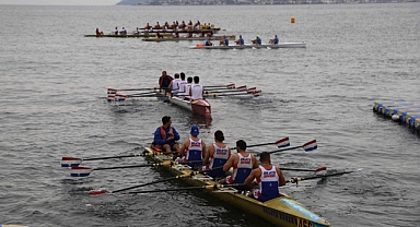 Deniz Küreği Yarışları final yaptı