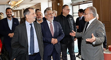 Sabah Yazarlarından Ordu çıkarması