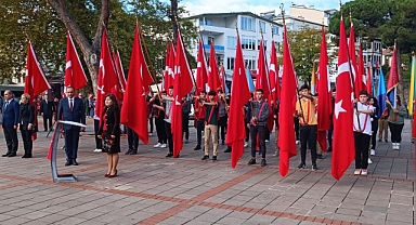 Ünye’de Cumhuriyet Çoşkusu törenle başladı
