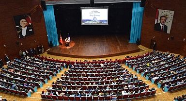 Uşak Üniversitesi Akademik Yıl Açılış Töreni yapıldı