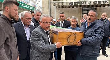 Başkan'dan öğretmenine vefa