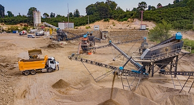 Ünye’de yol ve altyapı hizmetlerinde tarihi yatırımlar