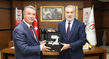 Yozgat Bozok Üniversitesi Rektörü Karadağ'dan Rektör Elmacı'ya Ziyaret