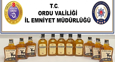 Ordu'da kargo paketinden kaçak içki çıktı