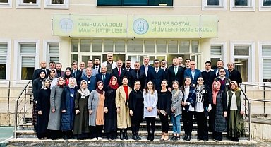 Vali Sonel Kumru İlçesinde temaslarda bulundu