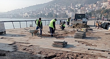 Fırtınanın verdiği hasarlar onarılıyor 