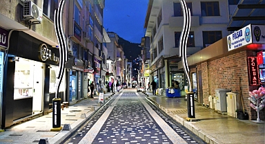 Şarkiye küllerinden doğdu