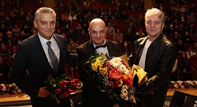 TRT sanatçılarından unutulmaz konser 