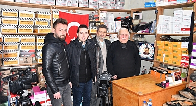 85 yaşında sabah 7’de dükkânını açıyor