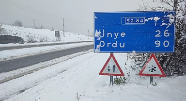 Ünye beyaza büründü