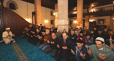600 yıllık Tarihi Eskipazar Cami ibadete açıldı