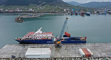 Ünye Limanı hareketlendi 