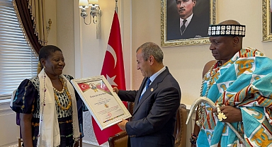 Batı Afrika Heyeti Vali Sonel'i ziyaret etti