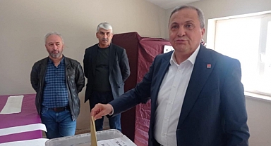 Seyit Torun oyunu köyünde kullandı