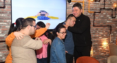 Tören ailesi, özel çocuklar ve anneleriyle buluştu