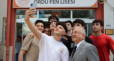 Başkan Hilmi Güler, lise öğrencileri ile buluştu