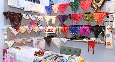 El emeği göz nuru ürünler bu çarşıda 