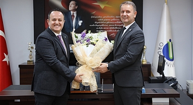 Tıp ve İlahiyat Fakültelerine İki yeni dekan atandı 