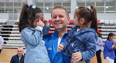 ODÜ'de Otizm Paneli ve Farkındalık Şenliği gerçekleştirildi